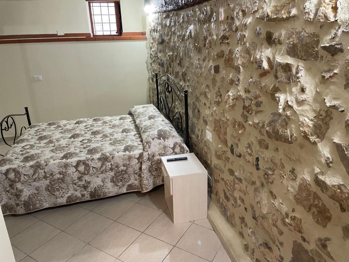 La Stanza Del Principe Bed & Breakfast Fondi Ngoại thất bức ảnh